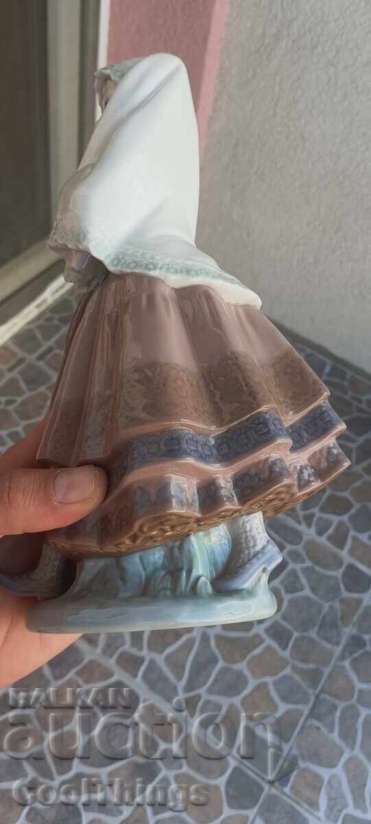 LLADRO MADE IN SPAIN porcelain figure - 5