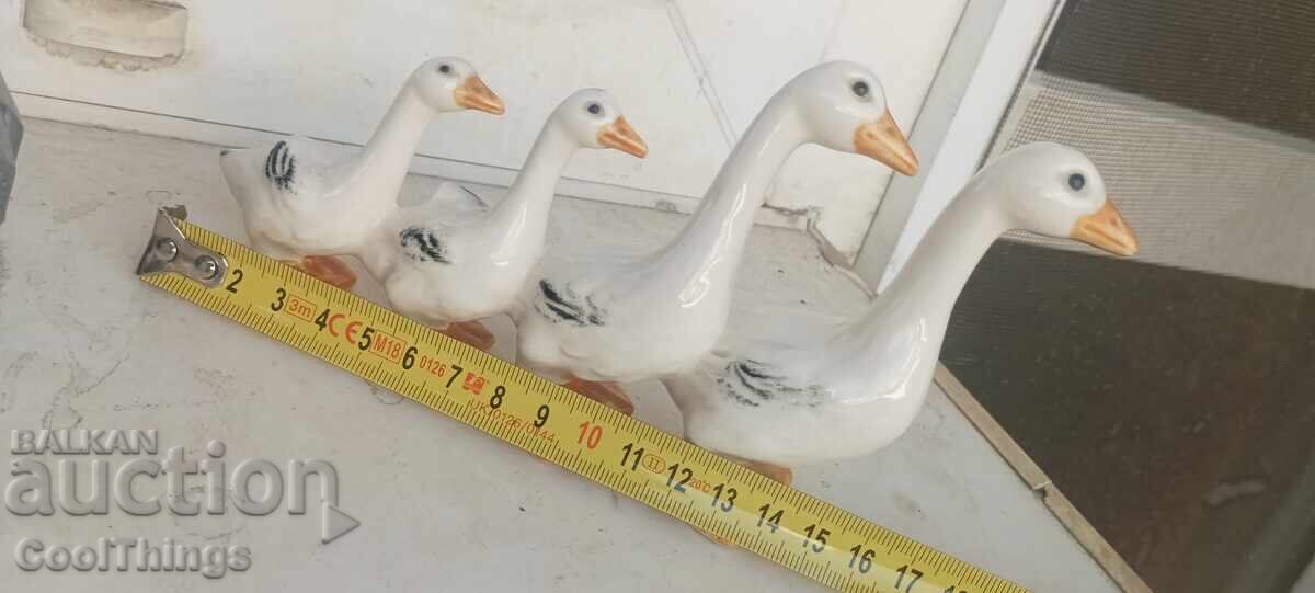 Γκόμπελ πορσελάνινη φιγούρα - 5