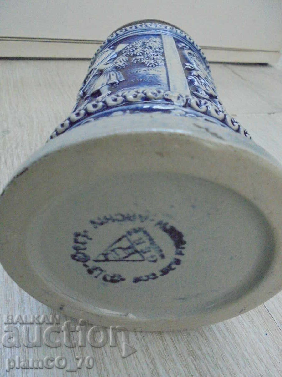 Παράδοση №*8185 παλιά πορσελάνινη κούπα - GERZ - με μεταλλικό καπάκι