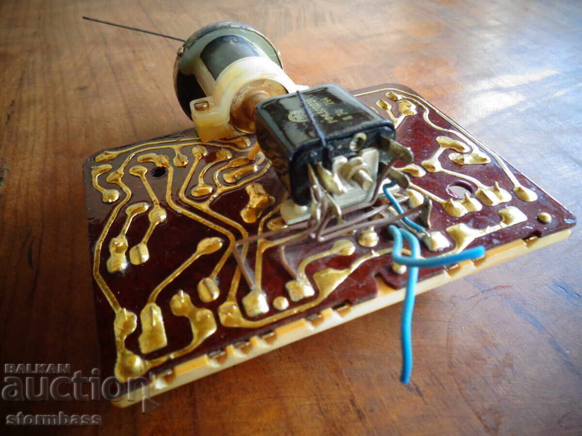 Electronic scrap Electronic scrap