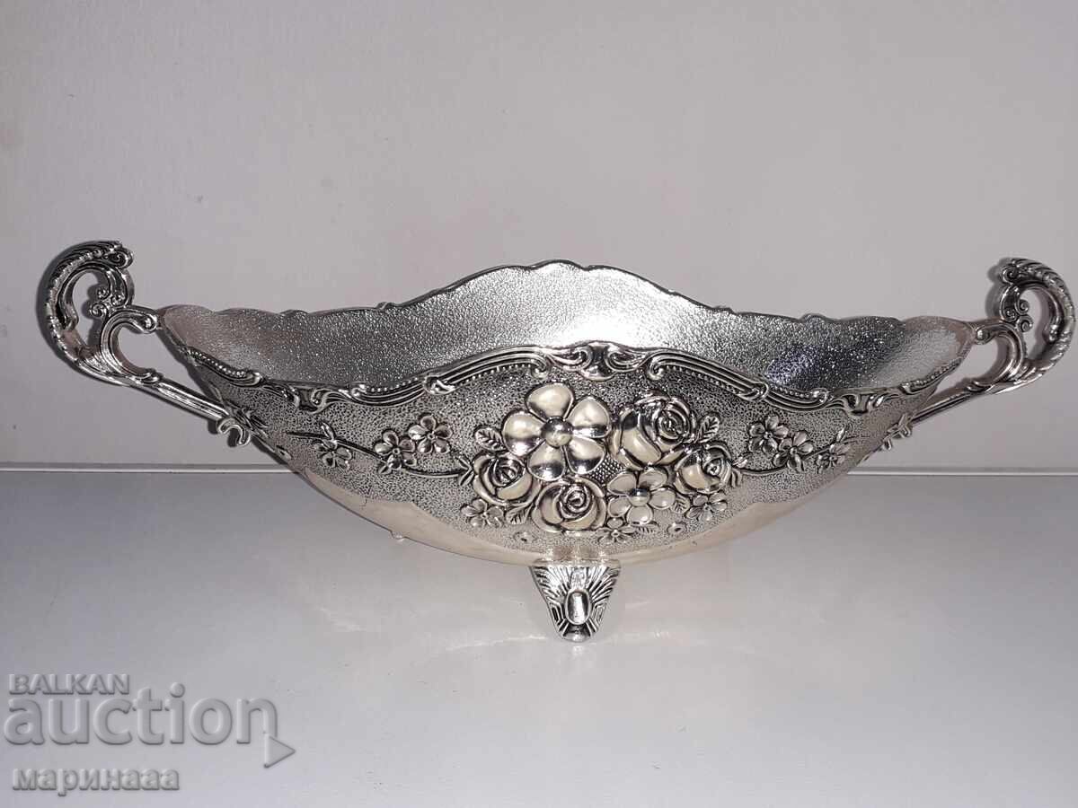 Livrarea FRUCTIERĂ VECHE. ARGINTAT ZAMAC