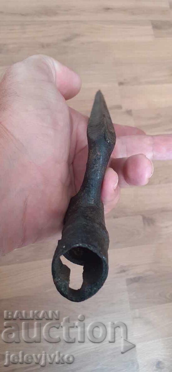 Δημοπρασία Λούτσος