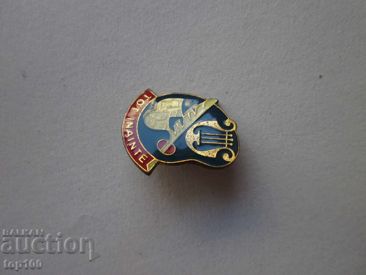 Auction  ENAMEL BADGE TOT INAINTE BZC !!!