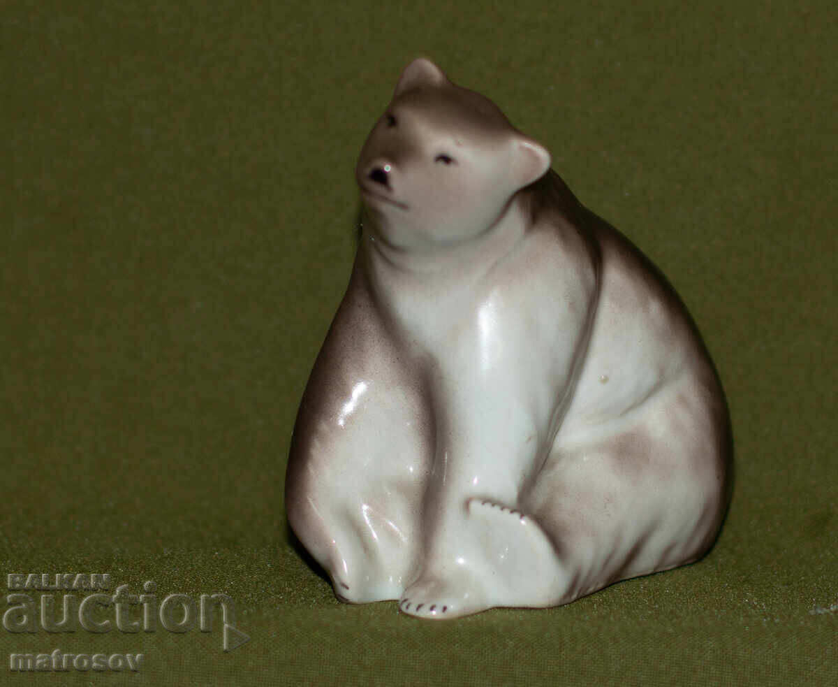 Licitație Statuetă decorativă din porțelan, reprezentând un urs