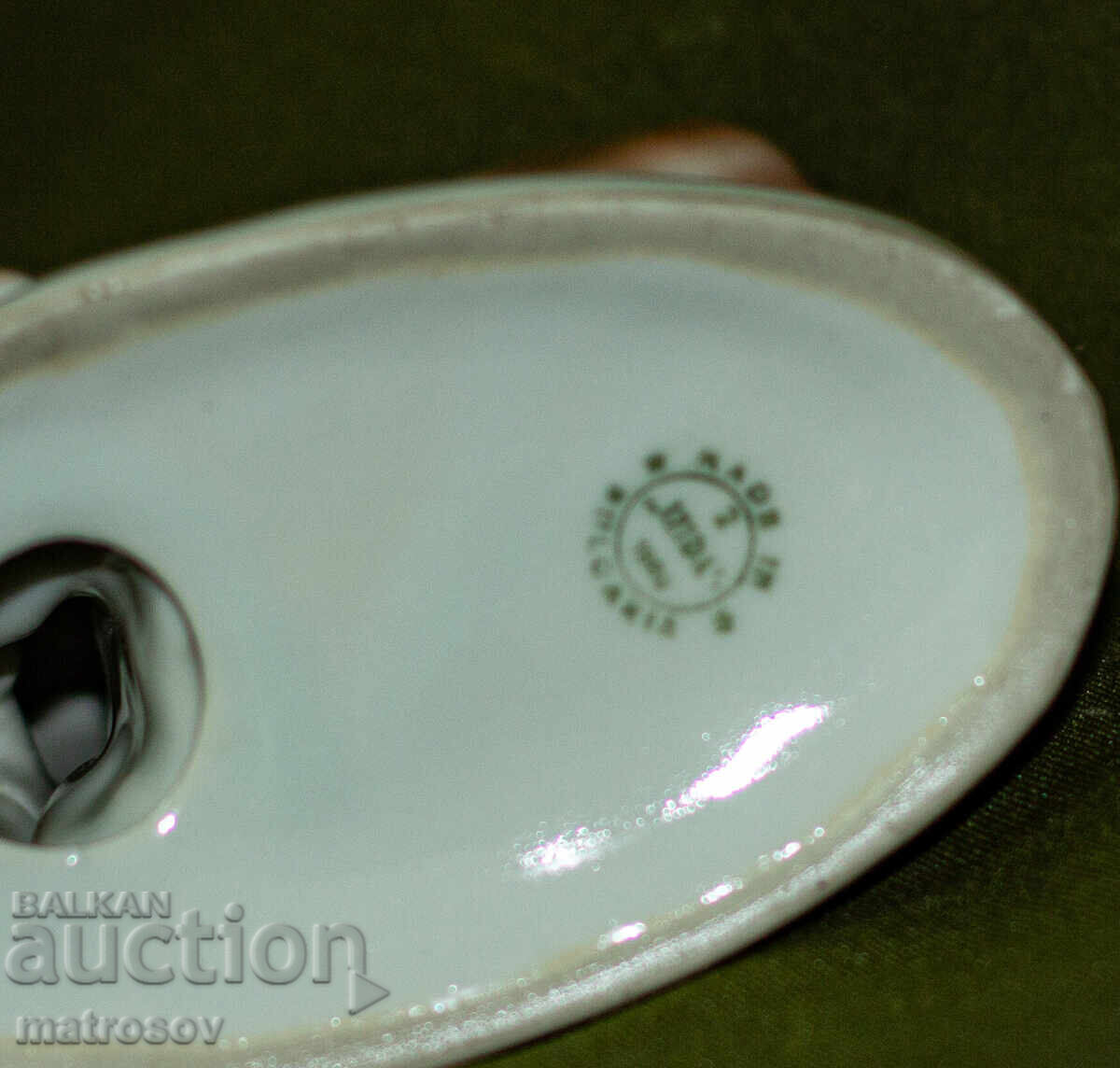 Statuetă veche de porțelan bulgărească căprioară - 7