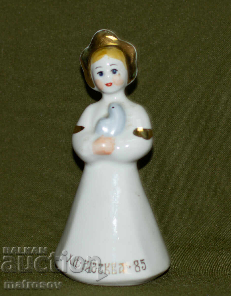 Figurină din porțelan rusesc XII Festivalul Mondial al Tineretului