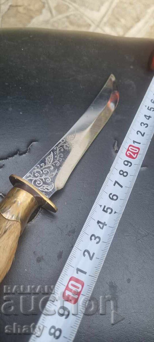 Аукцион Ръчно изработен нож