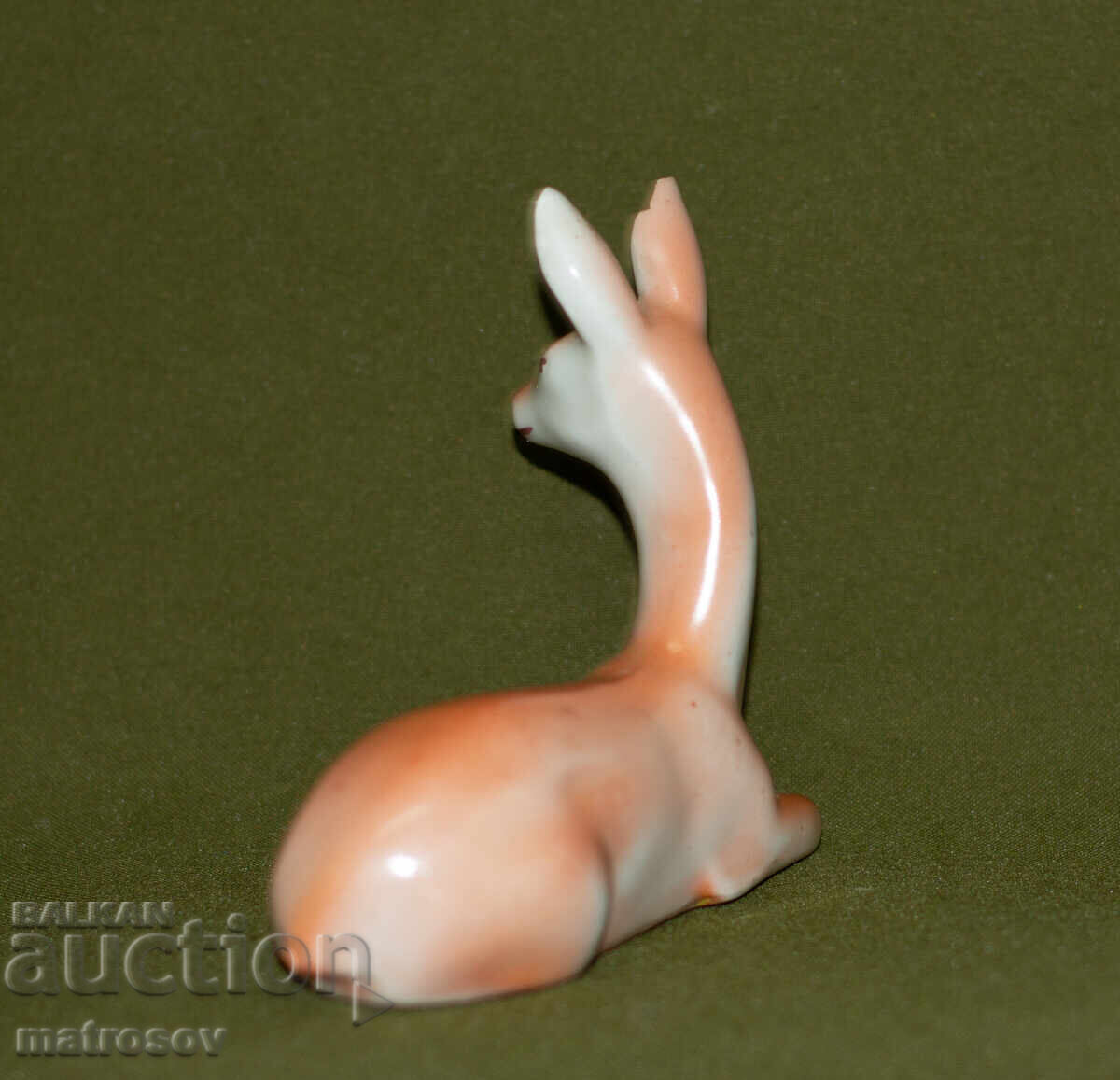 Παράδοση Διακοσμητικό πορσελάνινο ειδώλιο, ελάφι