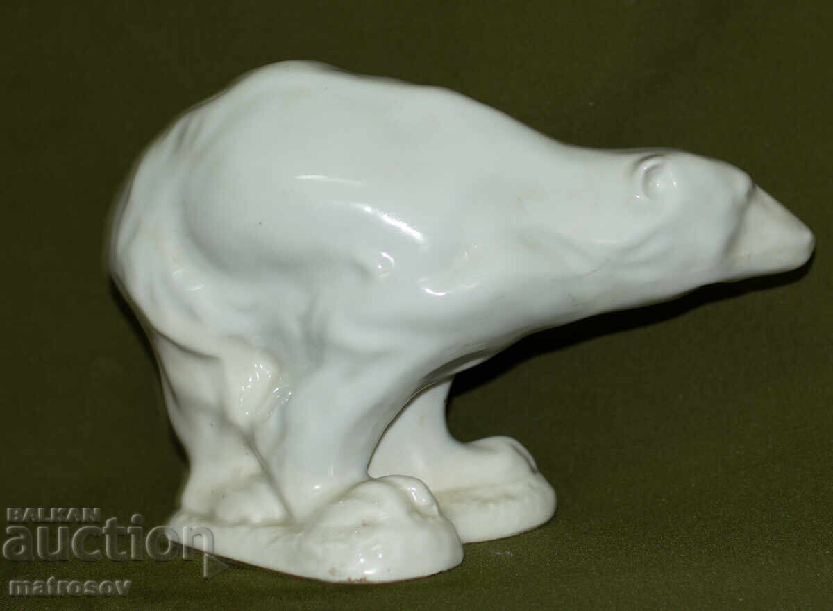 Delivery of Decorative porcelain figurine of a polar bear