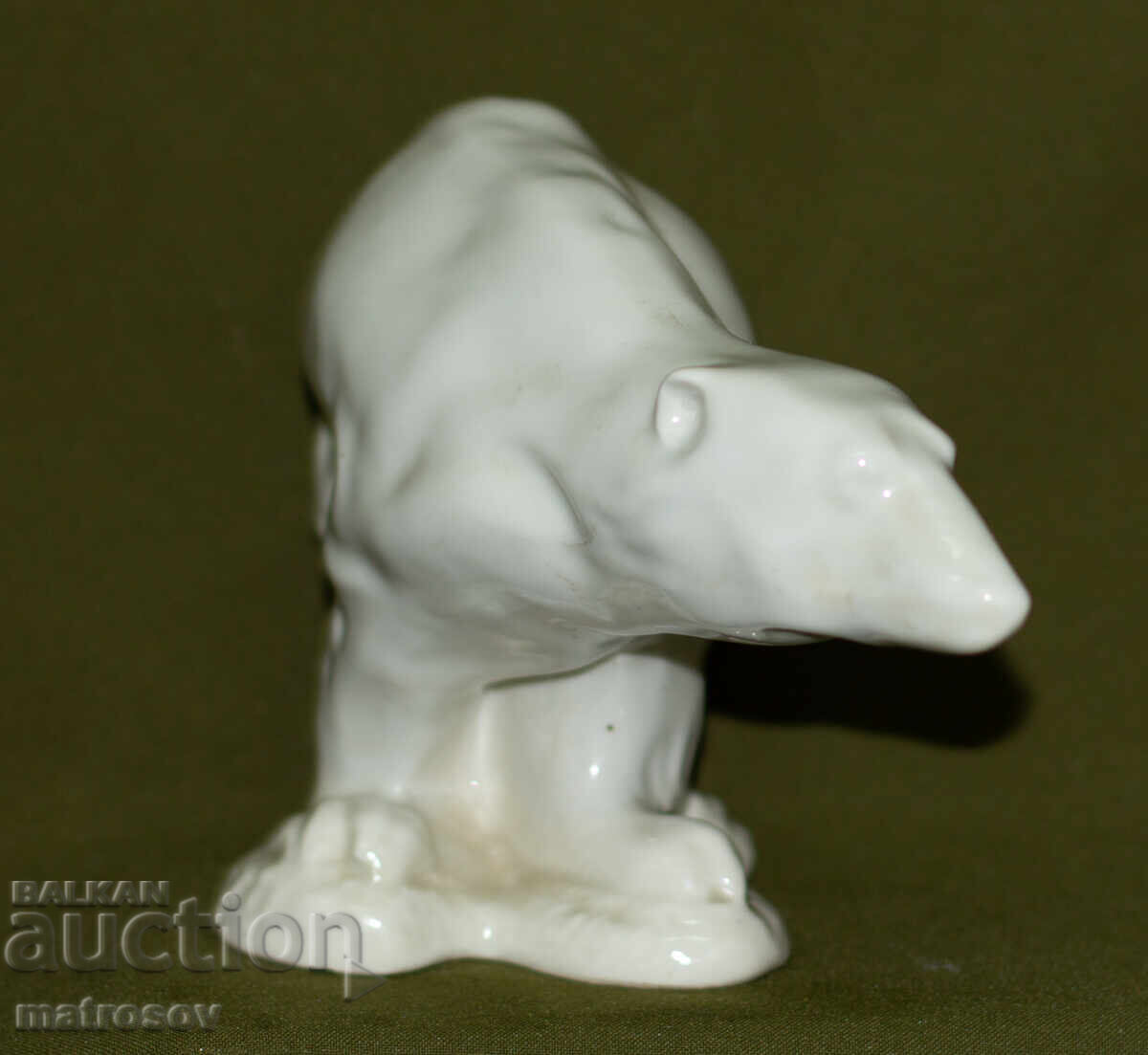 Decorative porcelain figurine of a polar bear - 5