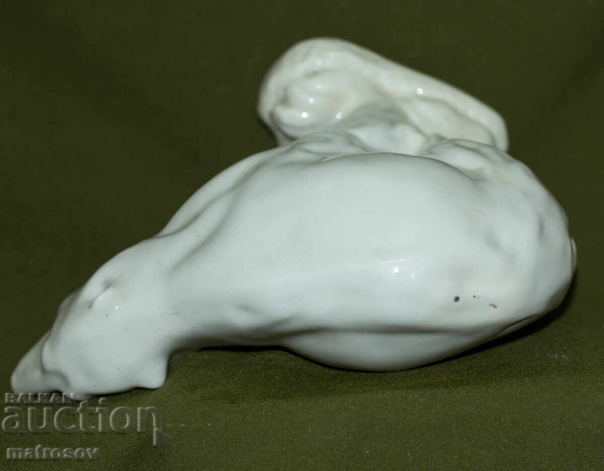Decorative porcelain figurine of a polar bear - 6