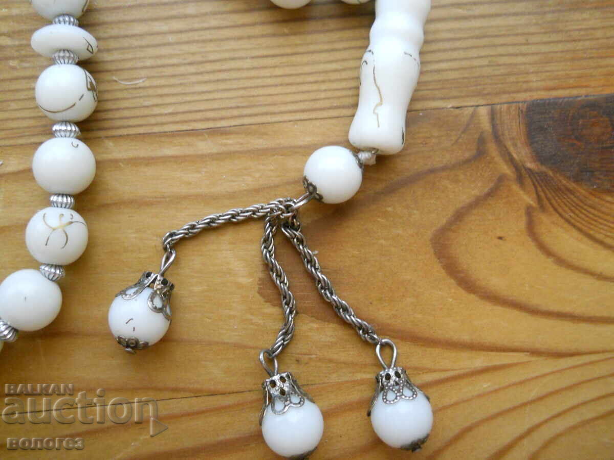 Rosary with price 25.00 BGN | € 12.78 Rosary with price 25.00 BGN | € 12.78