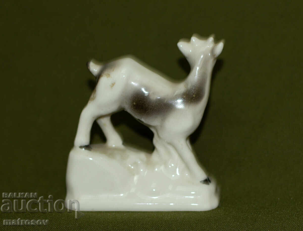 Аукцион Декоративна порцеланова статуетка, планинска коза Аукцион Декоративна порцеланова статуетка, планинска коза