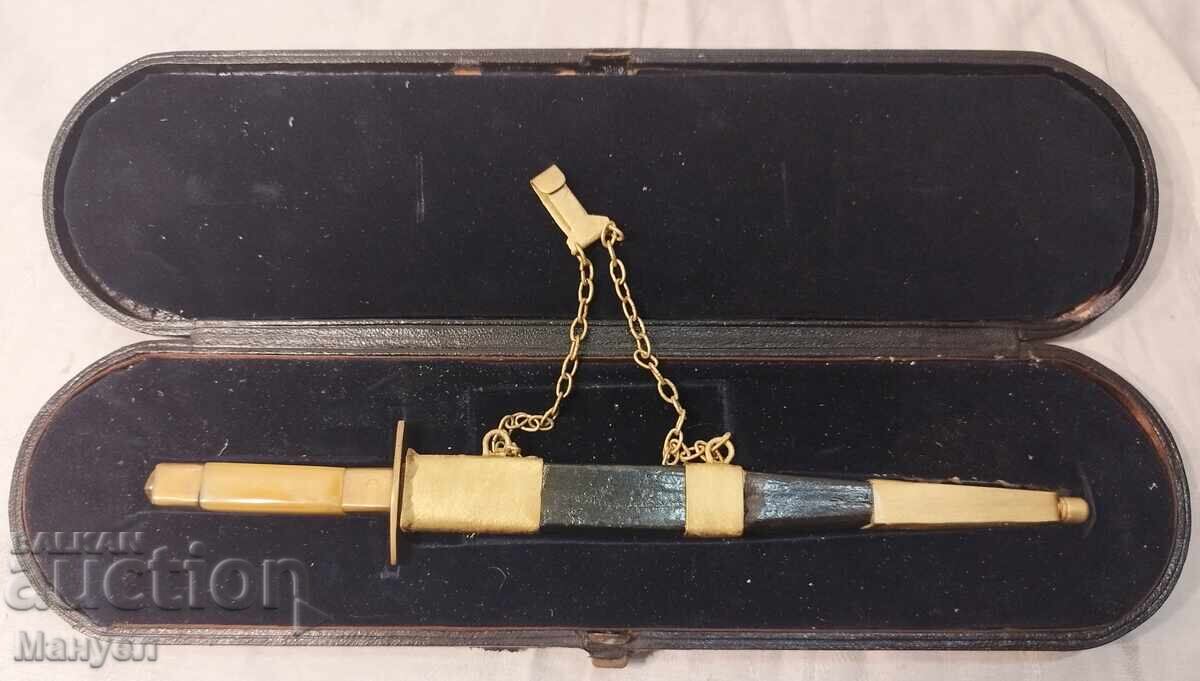 Pumnal, miniatură, pentru copii