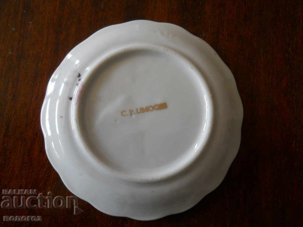 Farfurie din portelan LIMOGES - Franta cu preț 20.00 BGN | € 10.23
