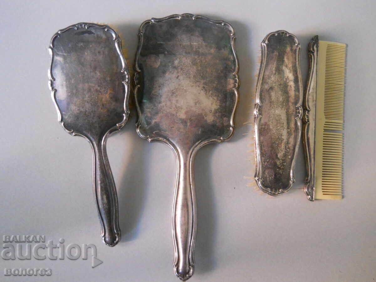 Antique silver-plated set - mirror, brushes, comb with price 80.00 BGN | € 40.90 Antique silver-plated set - mirror, brushes, comb with price 80.00 BGN | € 40.90