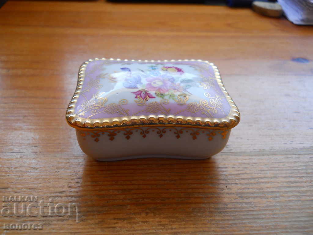 Πορσελάνινο κουτί κοσμημάτων - Κίνα με τιμή 20.00 BGN | € 10.23