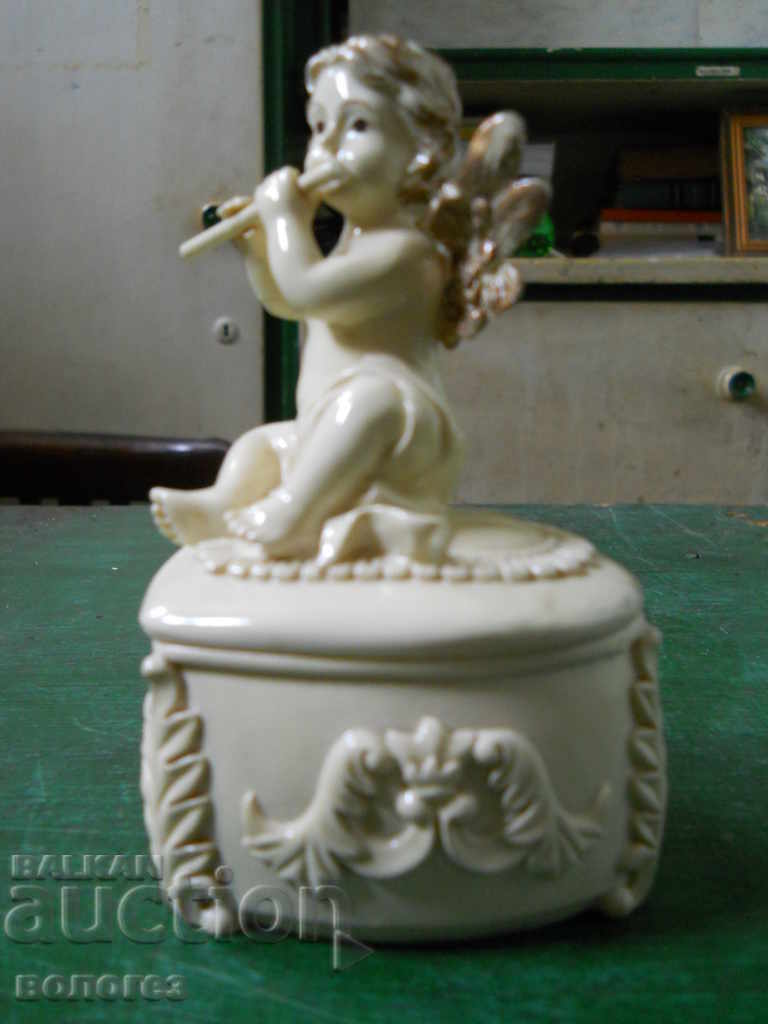 Πορσελάνινο κουτί κοσμημάτων - Γερμανία με τιμή 35.00 BGN | € 17.90