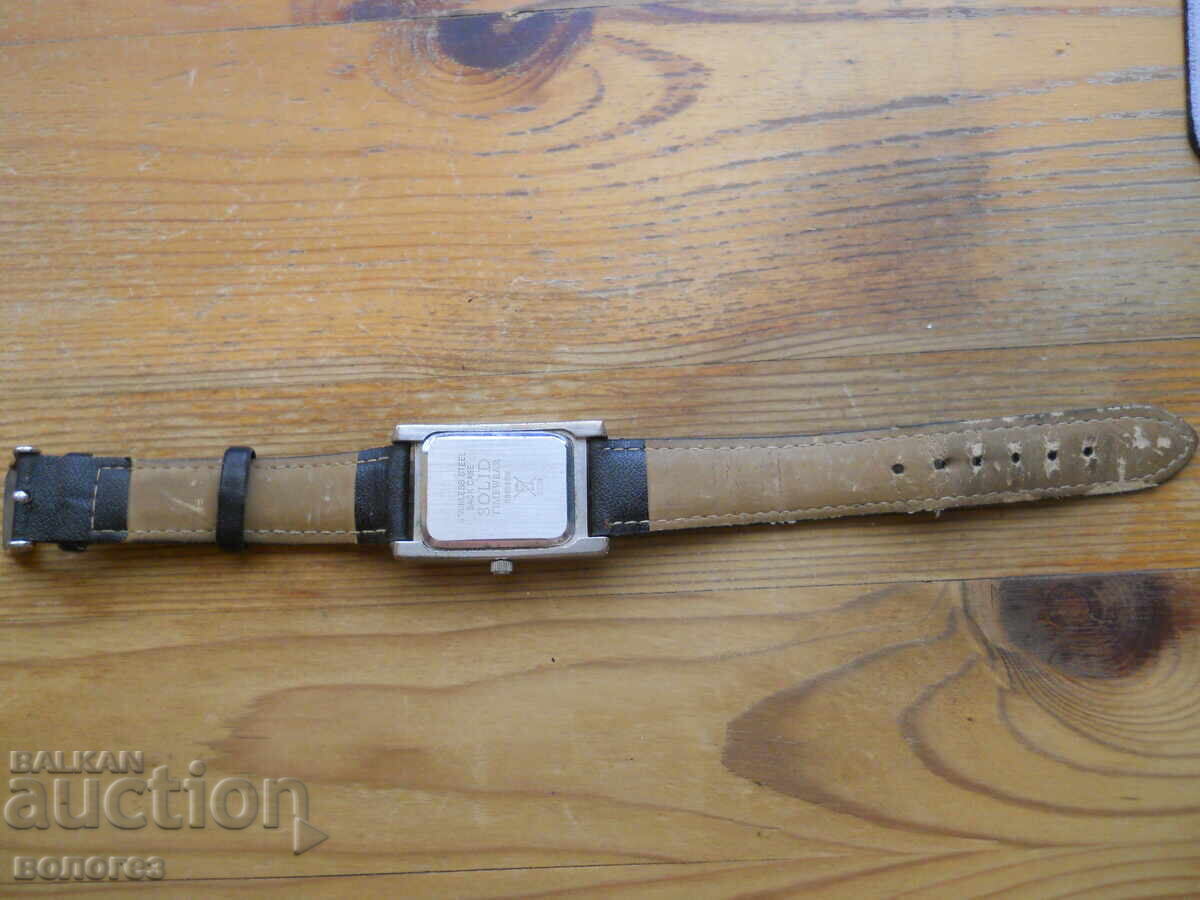 Delivery of Women's watch "Solid"