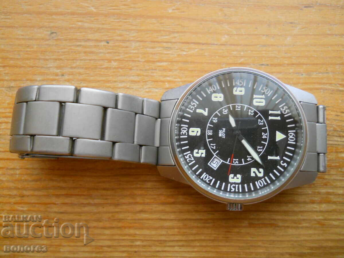 Αεροπορικό ρολόι "Pilot" με τιμή 40.00 BGN | € 20.45