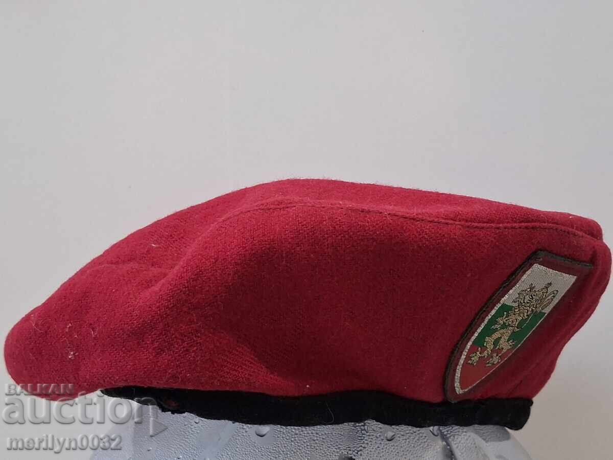 Δημοπρασία Στρατιωτικό μπερέ, στολή, μπερέ με εθνόσημο