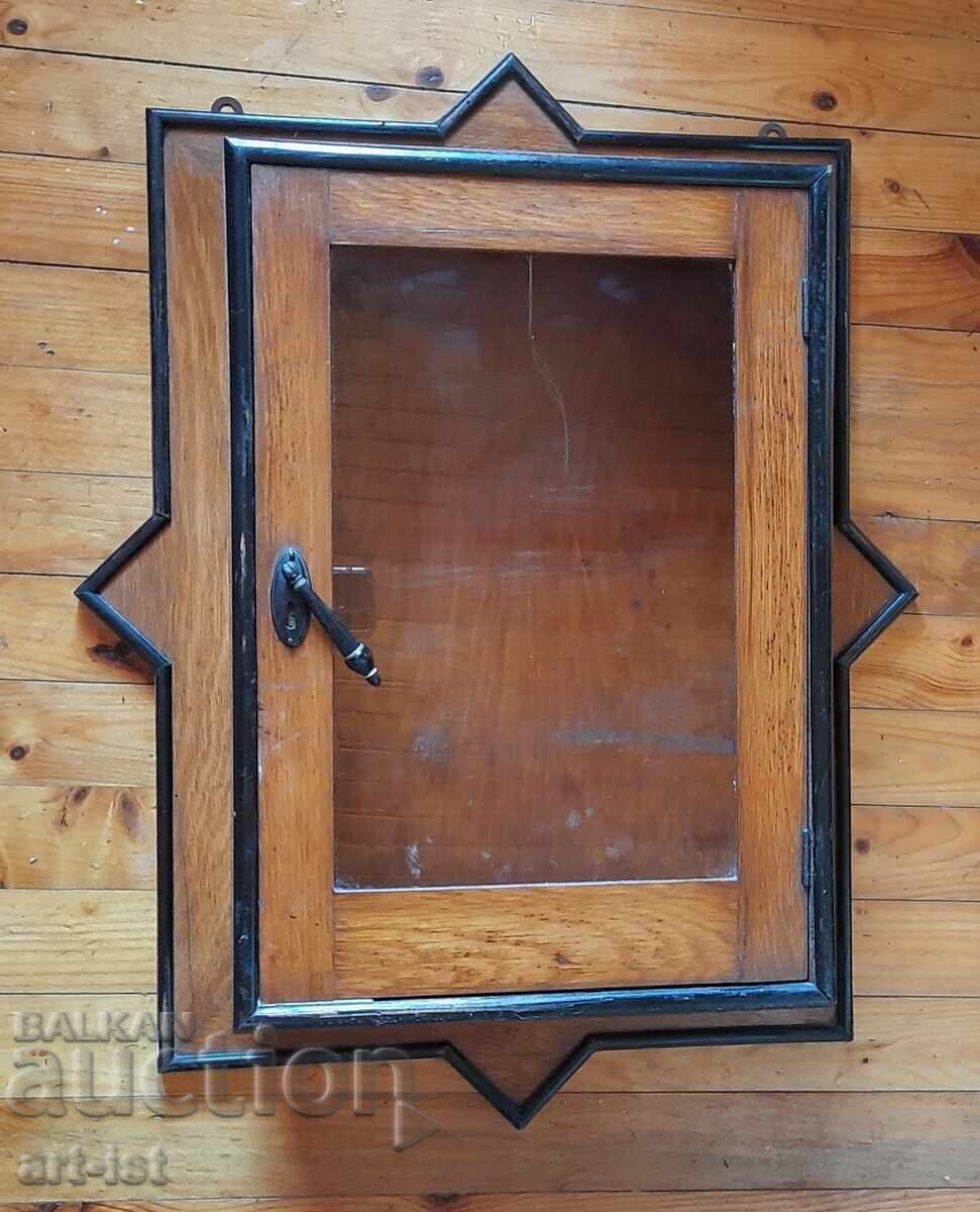 Δημοπρασία Αντίκα βιτρίνα σε σχήμα αστεριού του Δαυίδ