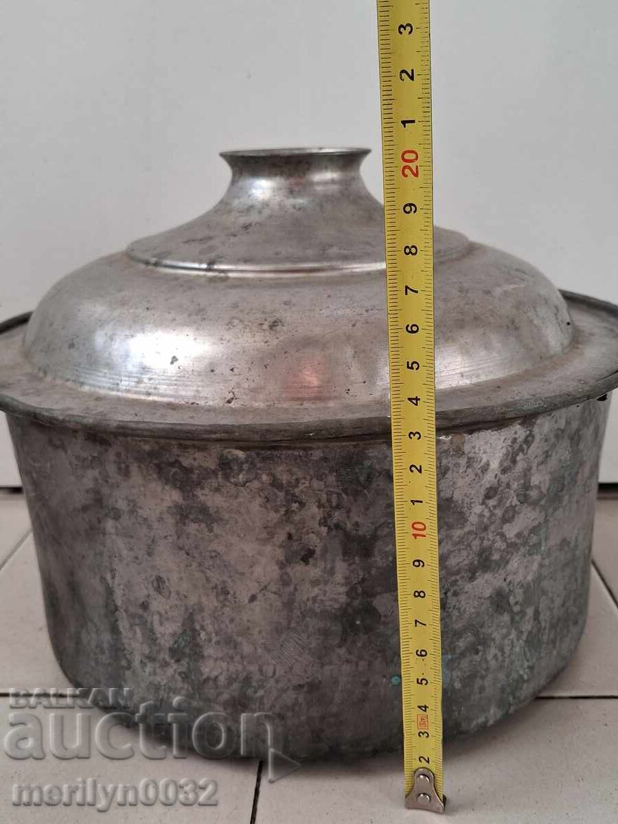 Παλιά χάλκινη κατσαρόλα, χαλκός, χάλκινο σκεύος με τιμή 103.00 BGN | € 52.66