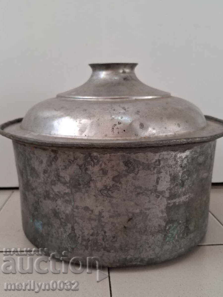 Παράδοση Παλιά χάλκινη κατσαρόλα, χαλκός, χάλκινο σκεύος