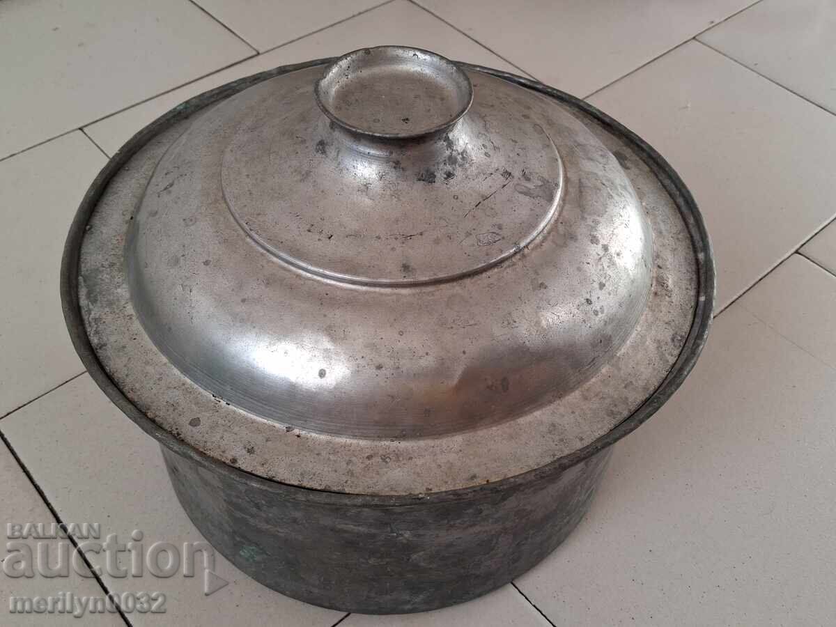 Παλιά χάλκινη κατσαρόλα, χαλκός, χάλκινο σκεύος