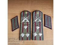 Rari epoleți de colonel din infanteria marină