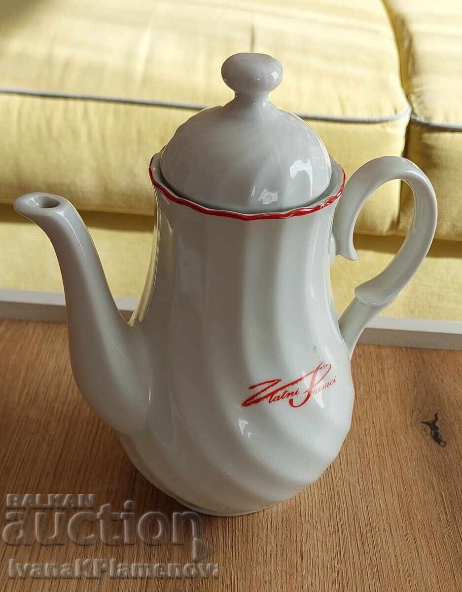 Auction Bulgaria Porcelain Pitcher for Collectors Auction Bulgaria Porcelain Pitcher for Collectors