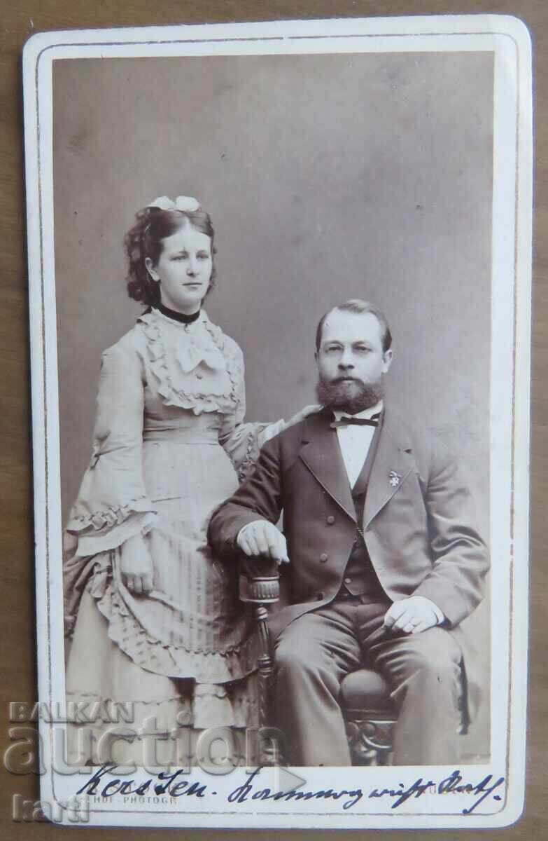 FOTOGRAFIE VECHE - CARTON - EXCELENTĂ - circa 1880 FOTOGRAFIE VECHE - CARTON - EXCELENTĂ - circa 1880