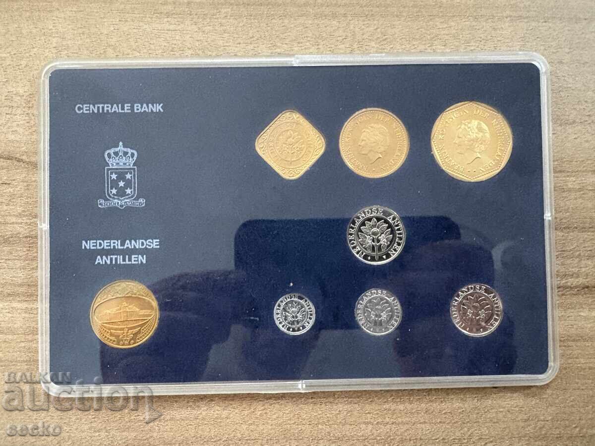 Ολλανδικές Αντίλλες - Σειρά (1990) με τιμή 22.00 BGN | € 11.25 Ολλανδικές Αντίλλες - Σειρά (1990) με τιμή 22.00 BGN | € 11.25