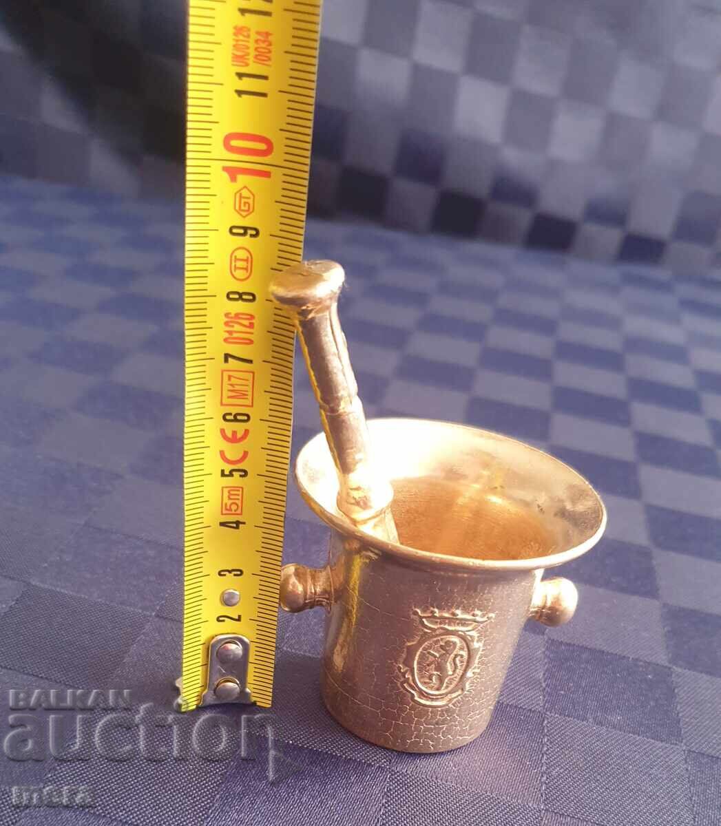 Δημοπρασία Μικροσκοπικό ορειχάλκινο γουδί Δημοπρασία Μικροσκοπικό ορειχάλκινο γουδί