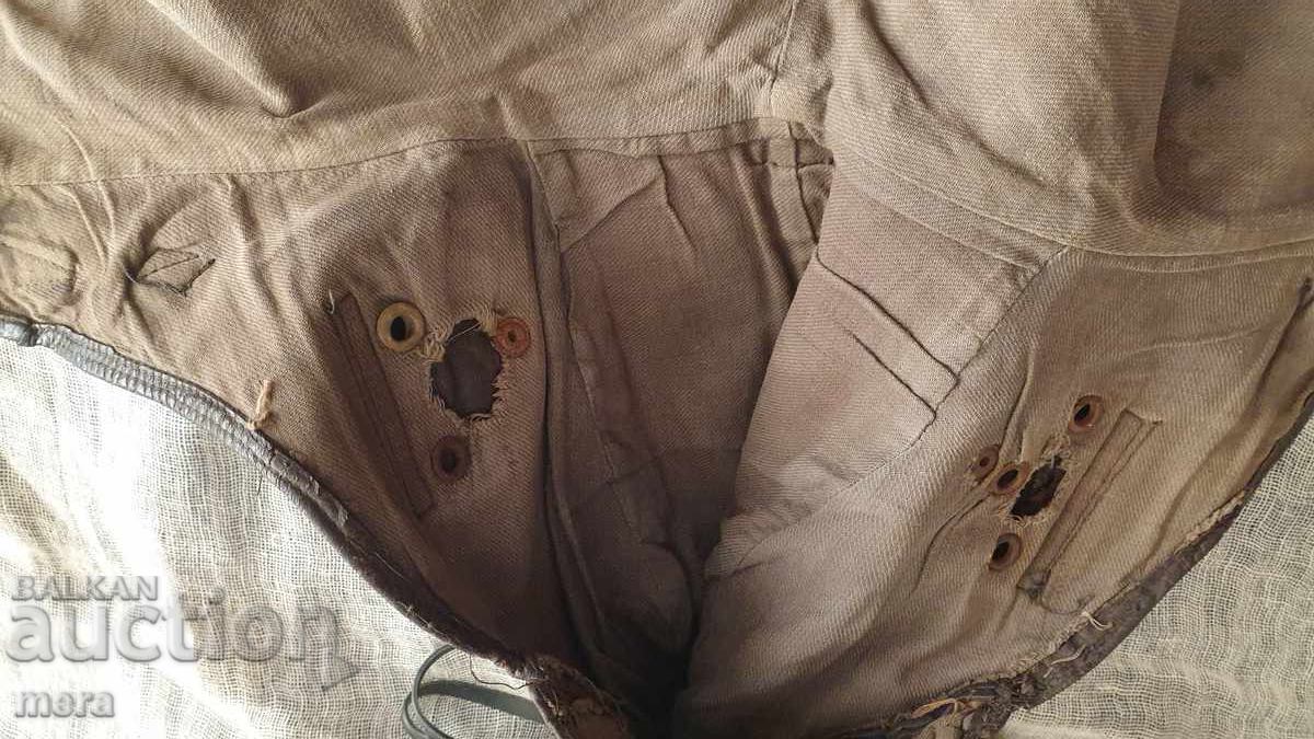 Old Aviator Helmet - 6