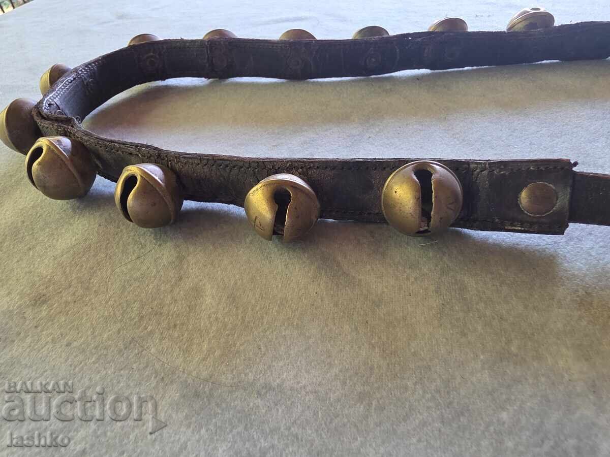 Livrarea Sonerie, clopot, clopot