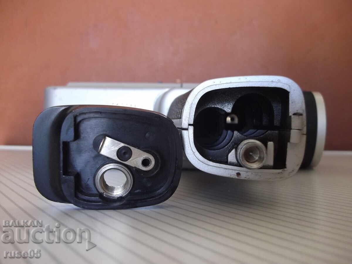 "REVUE - SUPER-S3" Movie Camera - 7