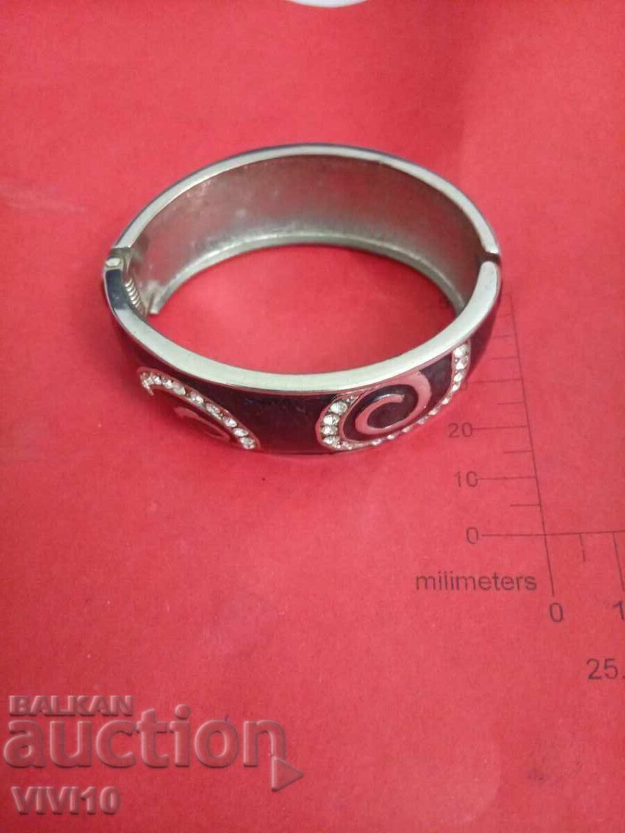 Brățară veche emailată Brățară veche emailată