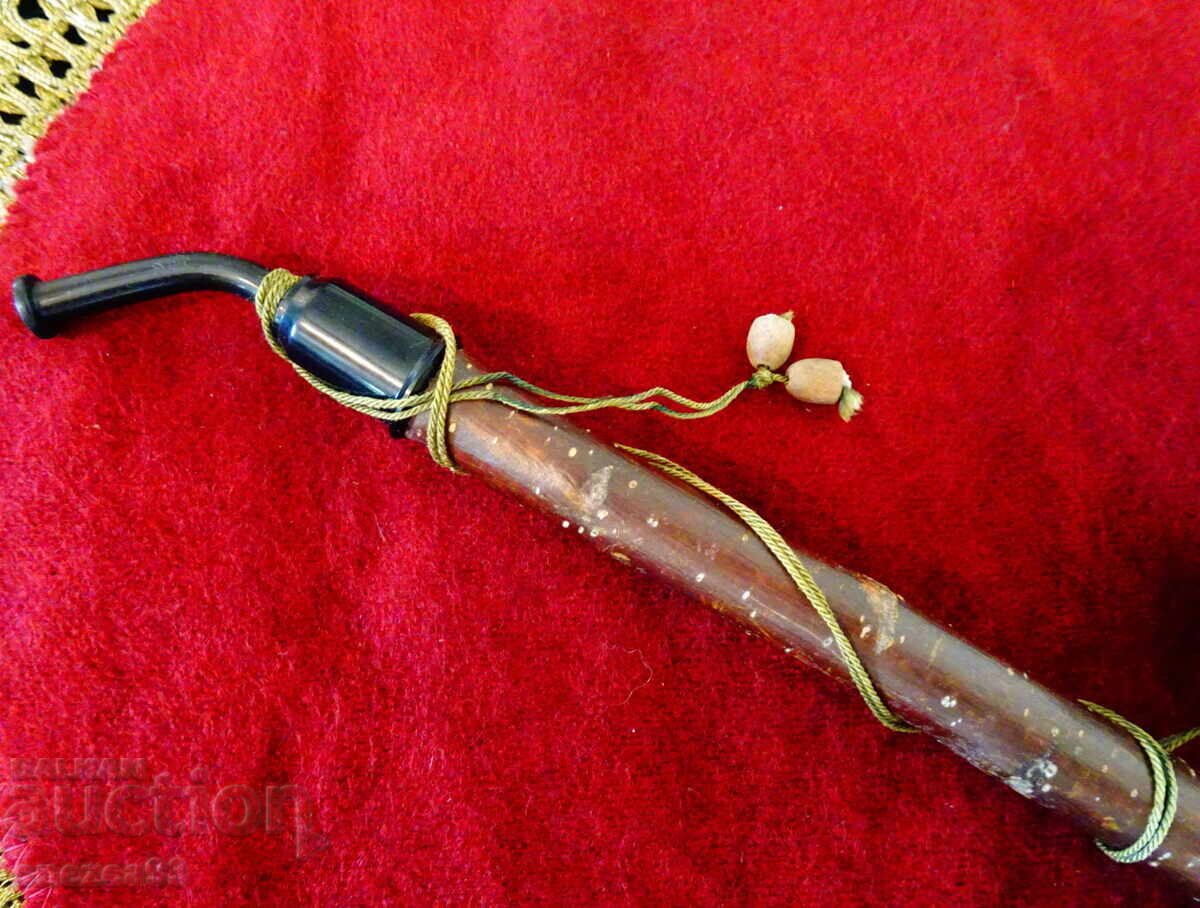 Аукцион Тиролска порцеланова лула,ловна картина Елен.