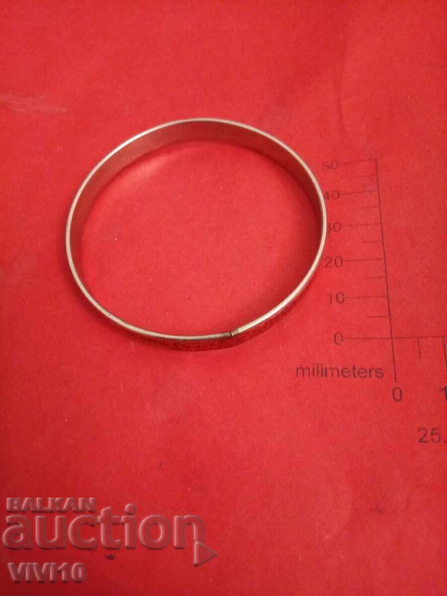 Старинна гривна емаил