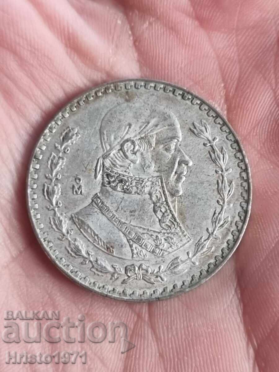 1 Peso 1962 with price 22.00 BGN | € 11.25