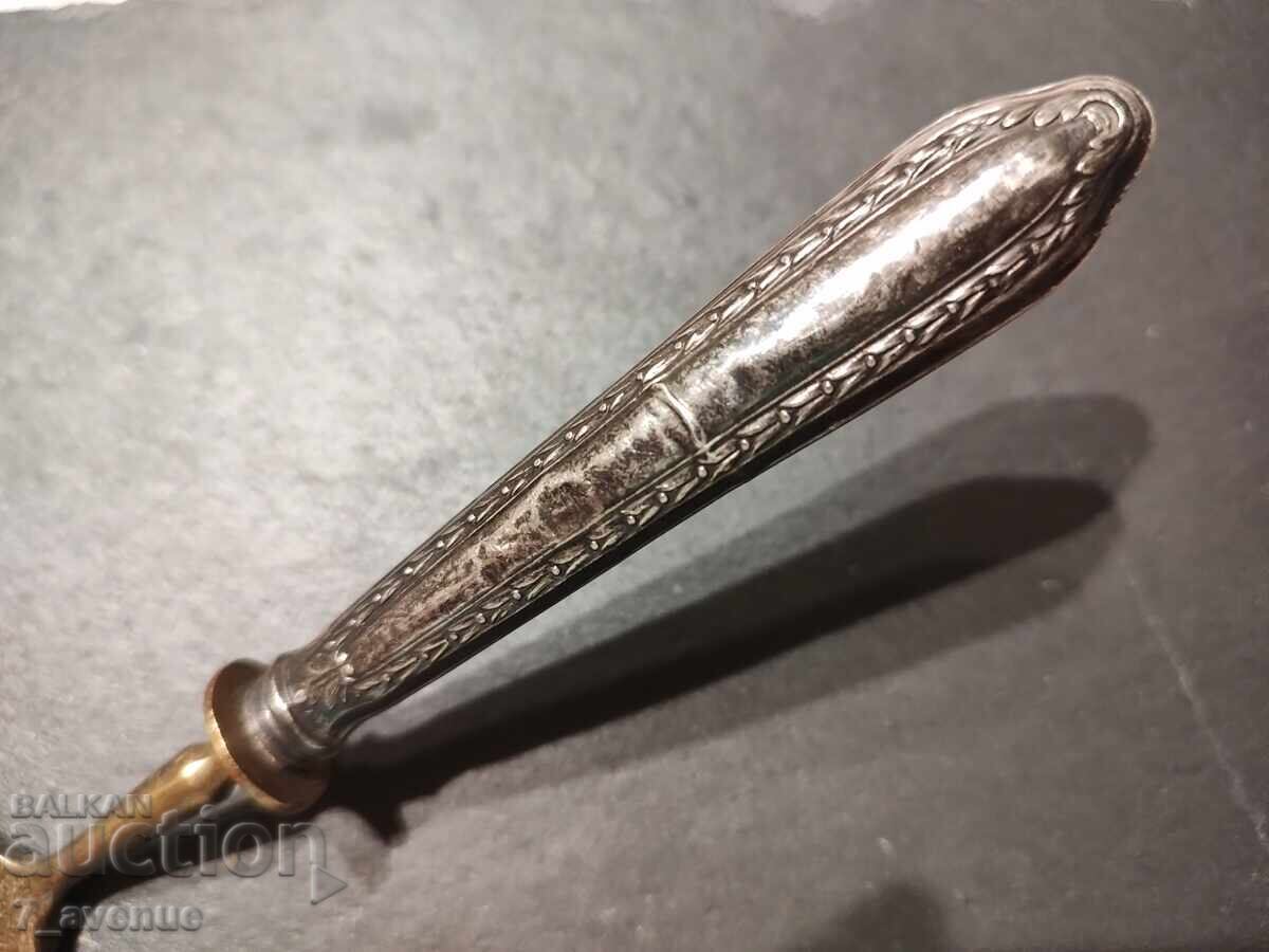 Παλιά σπάτουλα για κέικ και άλλα γλυκά 18.08.25 με τιμή 150.00 BGN | € 76.69