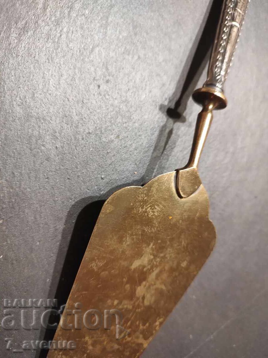 Δημοπρασία Παλιά σπάτουλα για κέικ και άλλα γλυκά 18.08.25