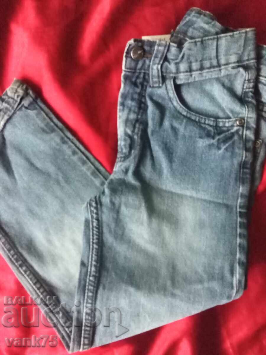 Доставка на Дамски панталони, детски анцузи клинове и дънки 1 лв броя Доставка на Дамски панталони, детски анцузи клинове и дънки 1 лв броя