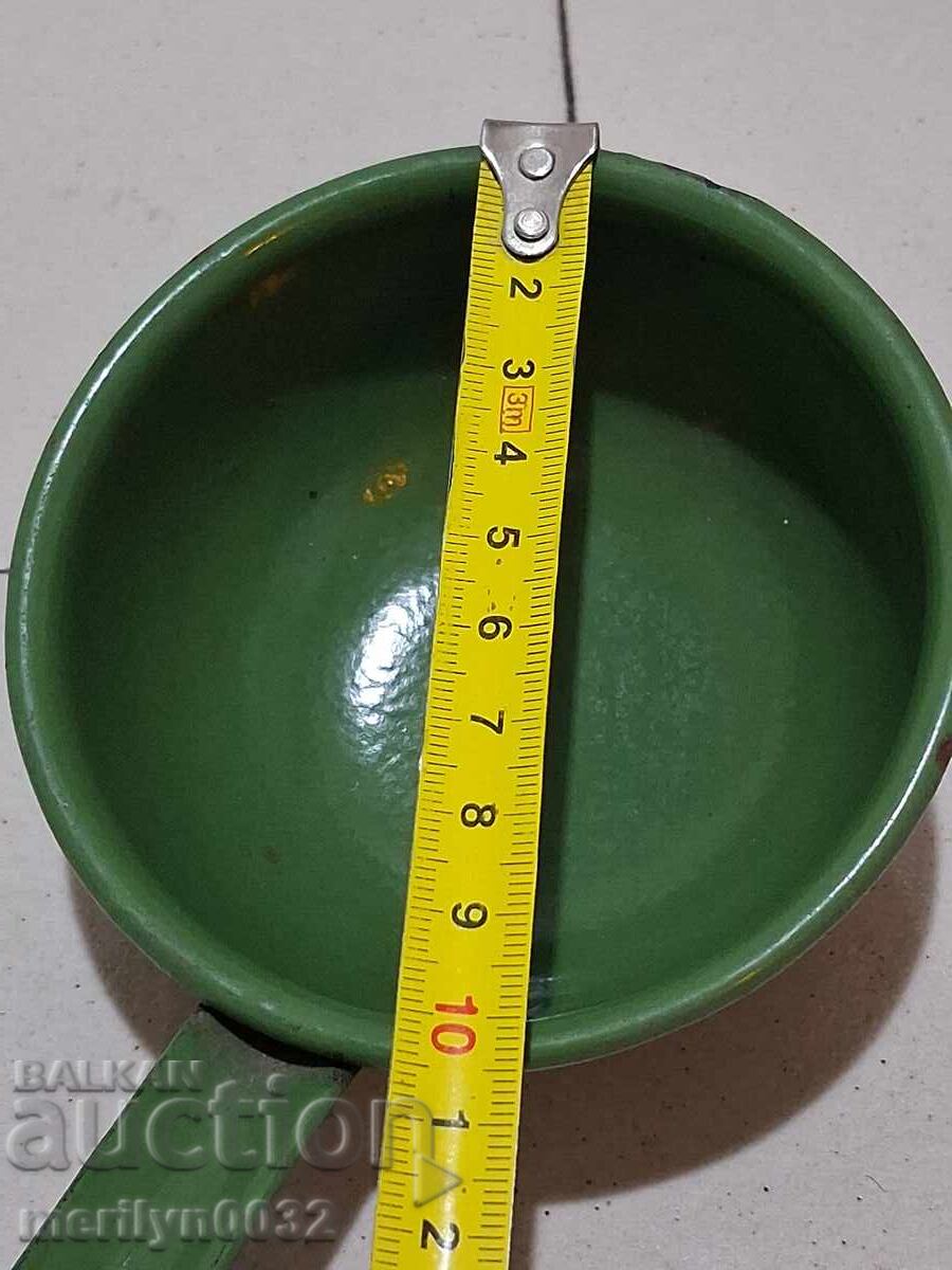 Аукцион Стар емайлиран черпак, лъжица с емайл, ранен соц, НРБ Аукцион Стар емайлиран черпак, лъжица с емайл, ранен соц, НРБ