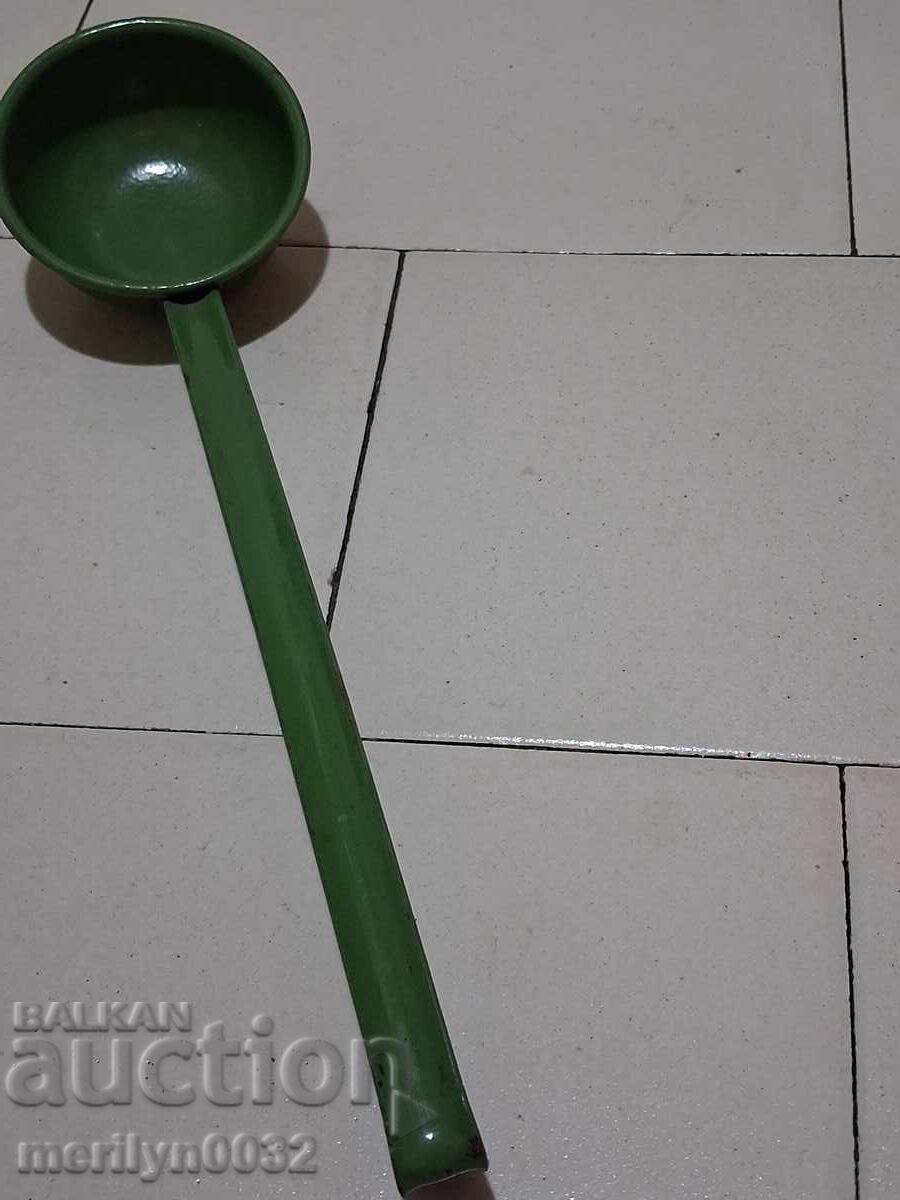 Стар емайлиран черпак, лъжица с емайл, ранен соц, НРБ - 7 Стар емайлиран черпак, лъжица с емайл, ранен соц, НРБ - 7