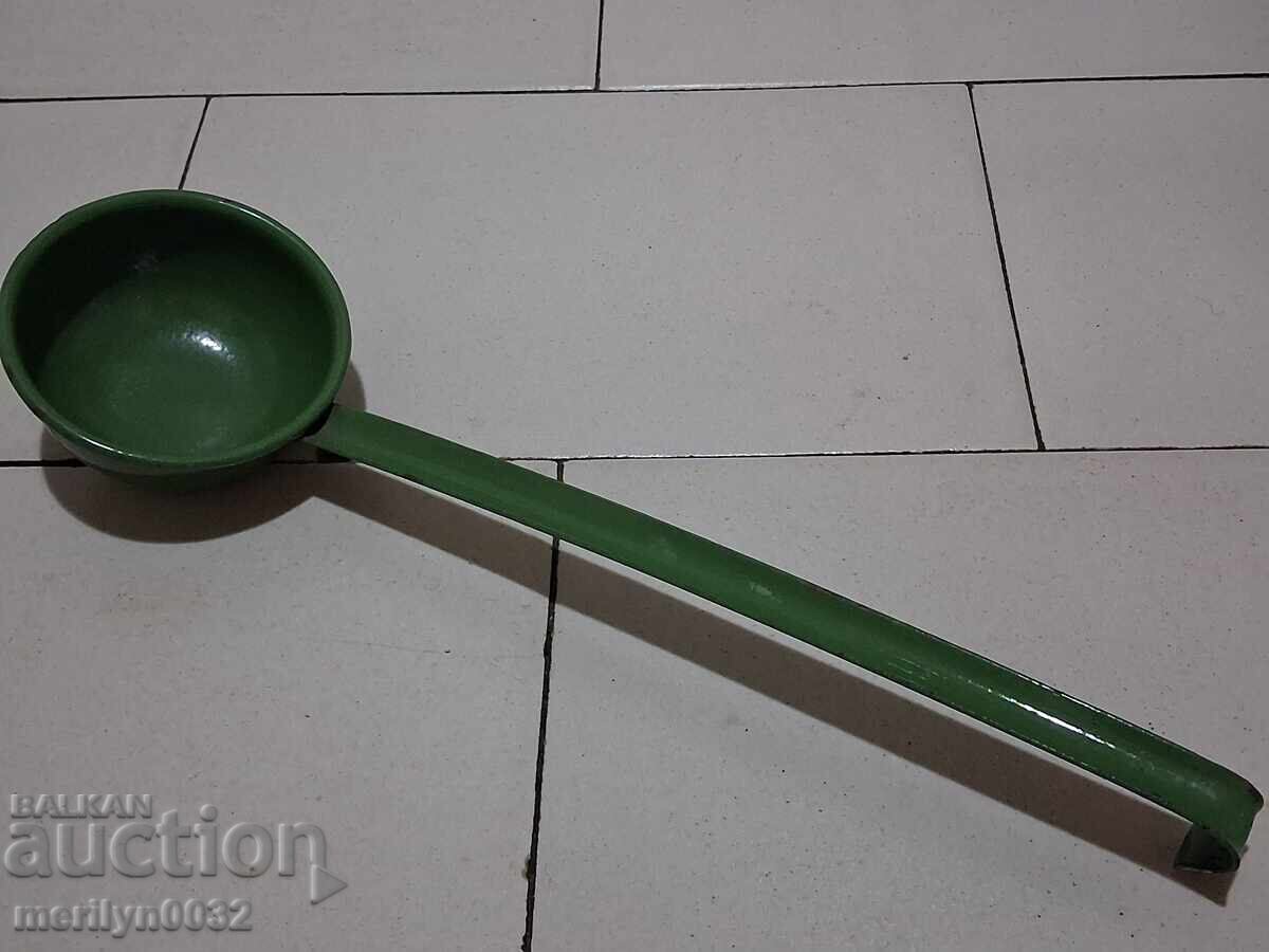 Стар емайлиран черпак, лъжица с емайл, ранен соц, НРБ Стар емайлиран черпак, лъжица с емайл, ранен соц, НРБ