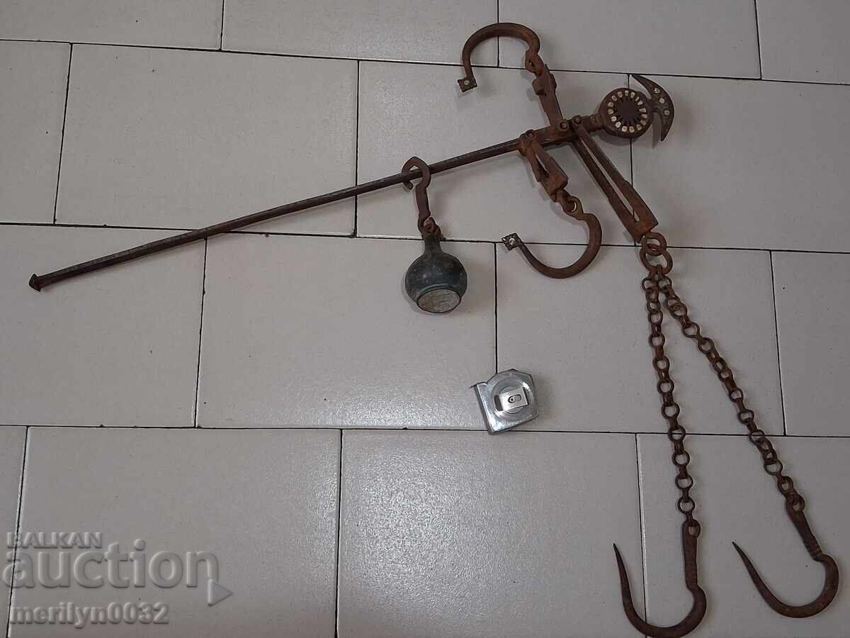 Ottoman Empire weight scale with a topuz (mace-like weight)