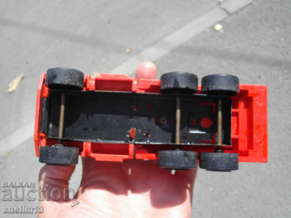 SOC ΠΑΙΧΝΙΔΙ ΛΑΜΑΡΙΝΗΣ ΜΙΚΡΟ ΜΙΡ ΑΝΑΠΤΥΞΗ - 6