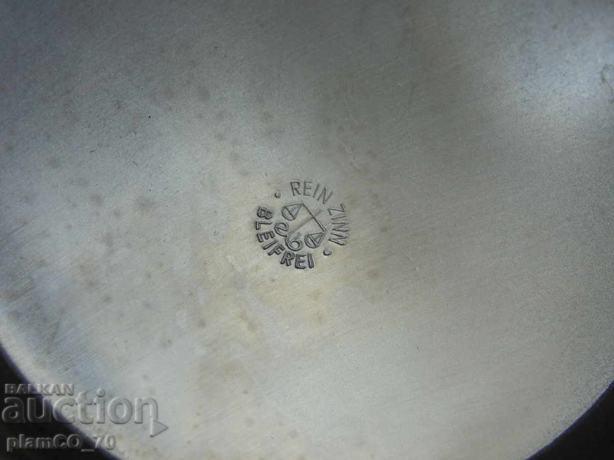 №8208 Relief Porcelain Mug with Metal Lid Rein Zinn - 6 №8208 Relief Porcelain Mug with Metal Lid Rein Zinn - 6